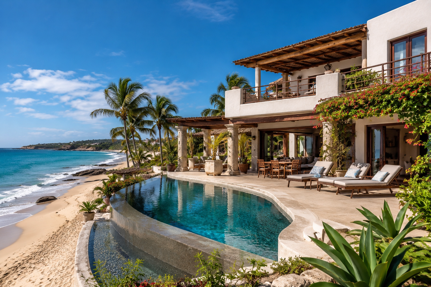 🇲🇽 Luxury Beachfront Villa in Mexico
